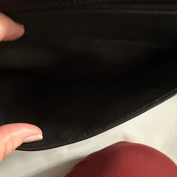 PELLE STUDIO -GENUINE BLACK LEATHER MESSENGER BAG